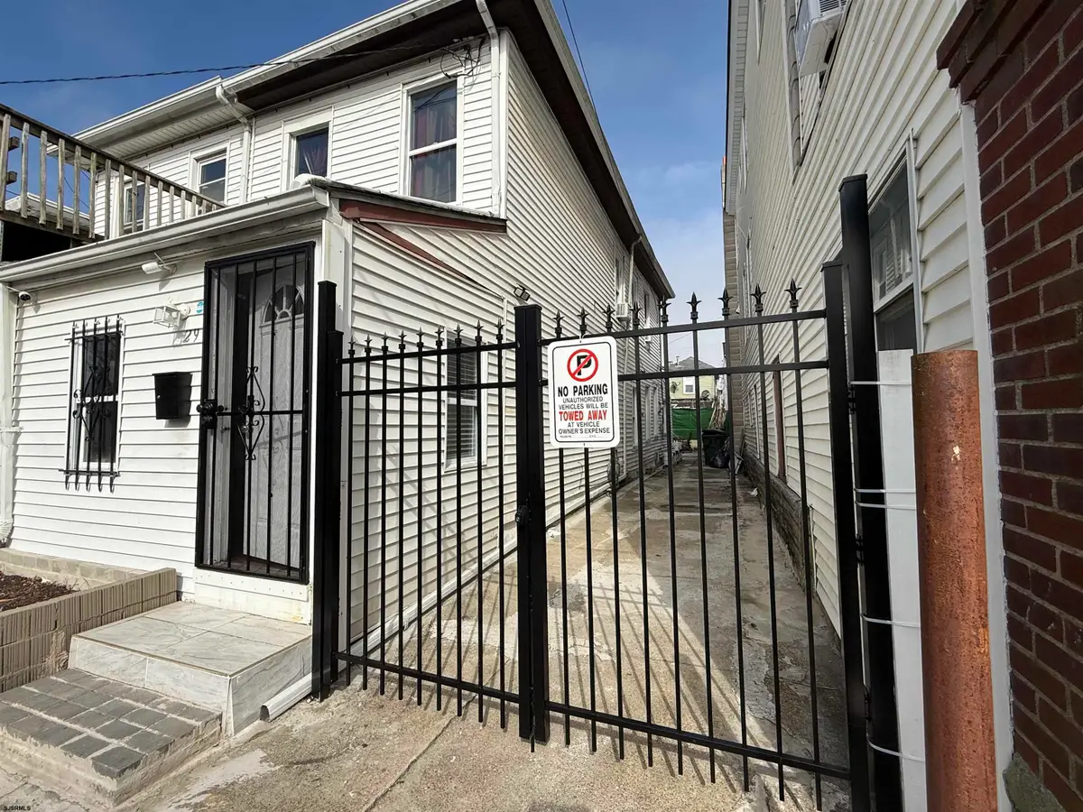 29 N Texas Ave, Atlantic City, NJ 08401 - #1