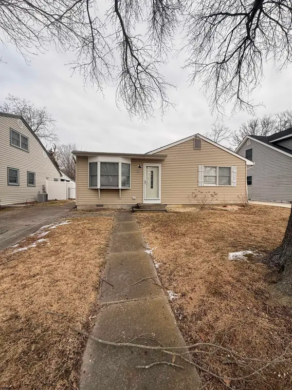 227 Village Road, Villas, NJ 08203-3513