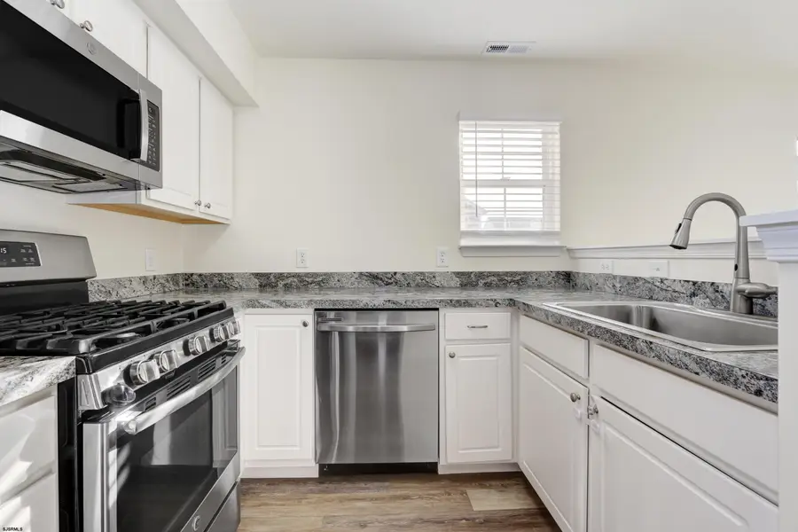 1515 Benjamin Franklin Ct #515, Mays Landing, NJ 08330 - #2