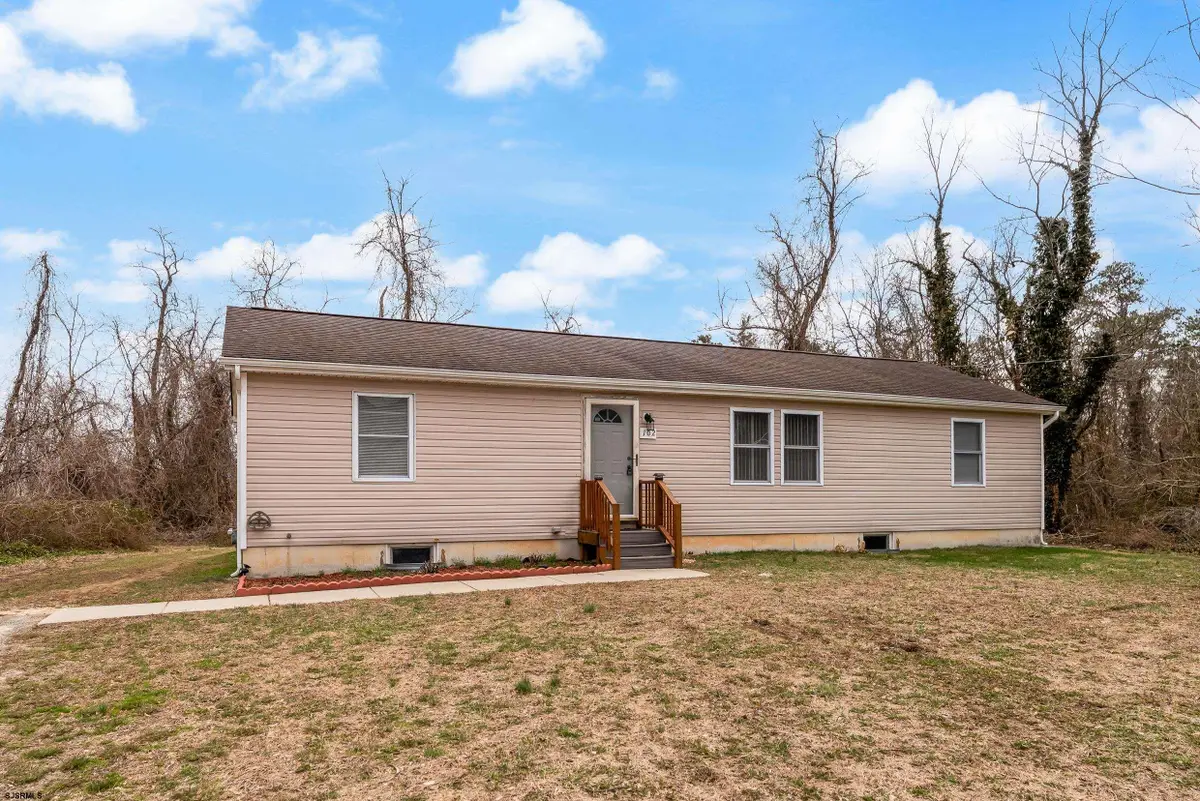 102 Freeman Ave, Egg Harbor, NJ 08234 - #1