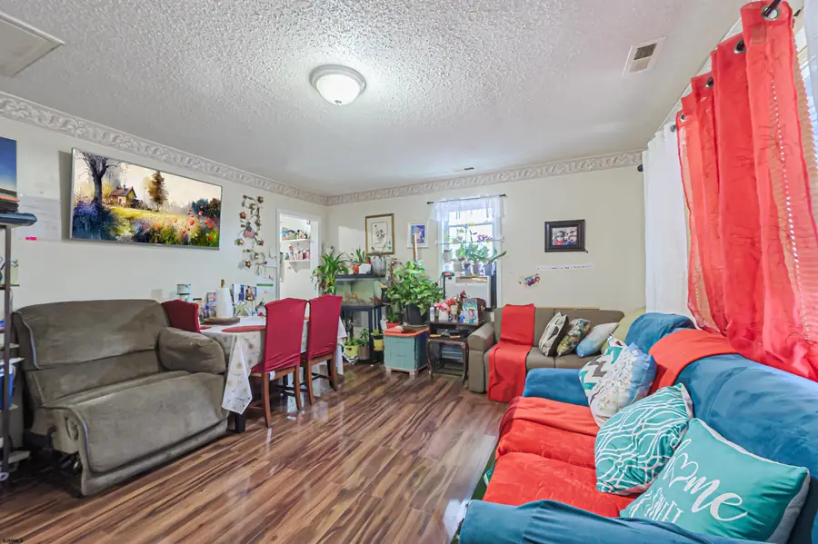 218 Pleasant Ave, Pleasantville, NJ 08232 - #2