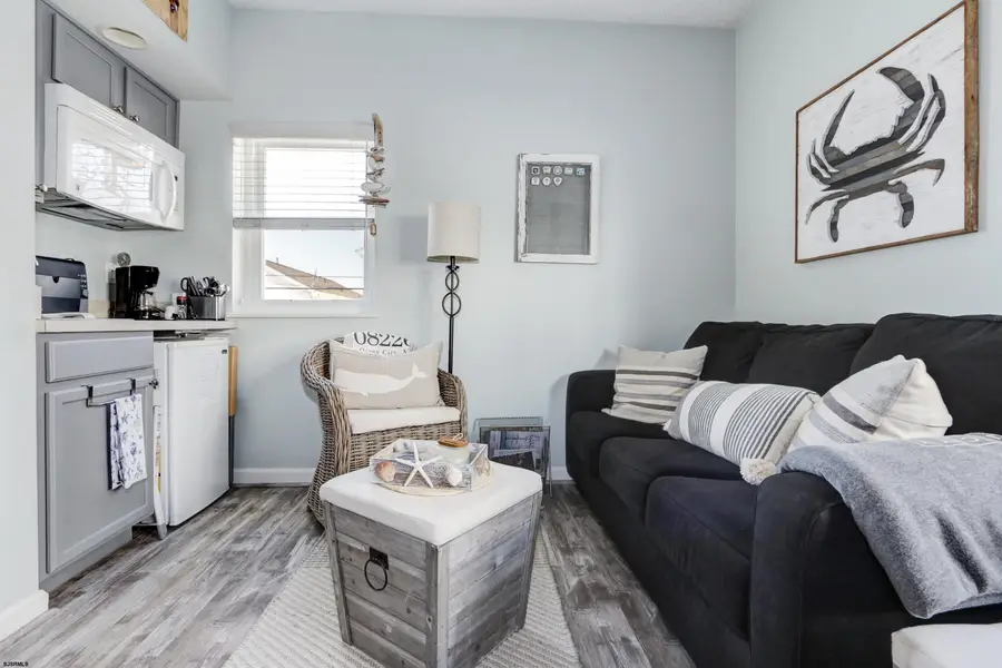 1110 Wesley Ave Ave #204, Ocean City, NJ 08226 - #3