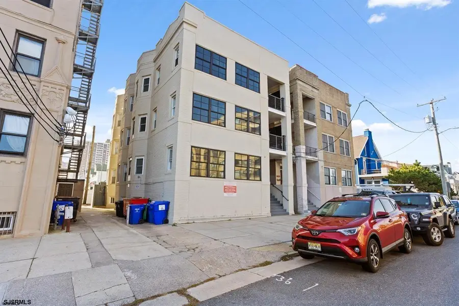 114 S Raleigh Ave, Atlantic City, NJ 08401 - #3