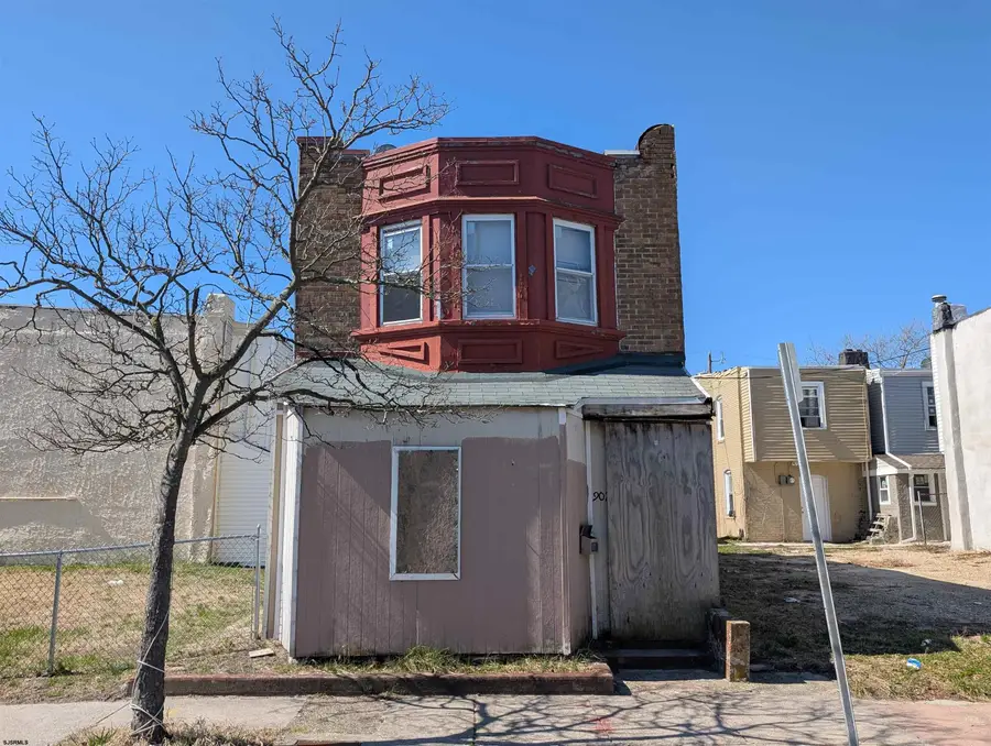 902 N Michigan Ave, Atlantic City, NJ 08401 - #2