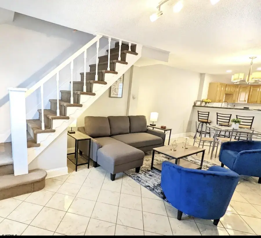 214 N Florida Ave, Atlantic City, NJ 08401 - #2