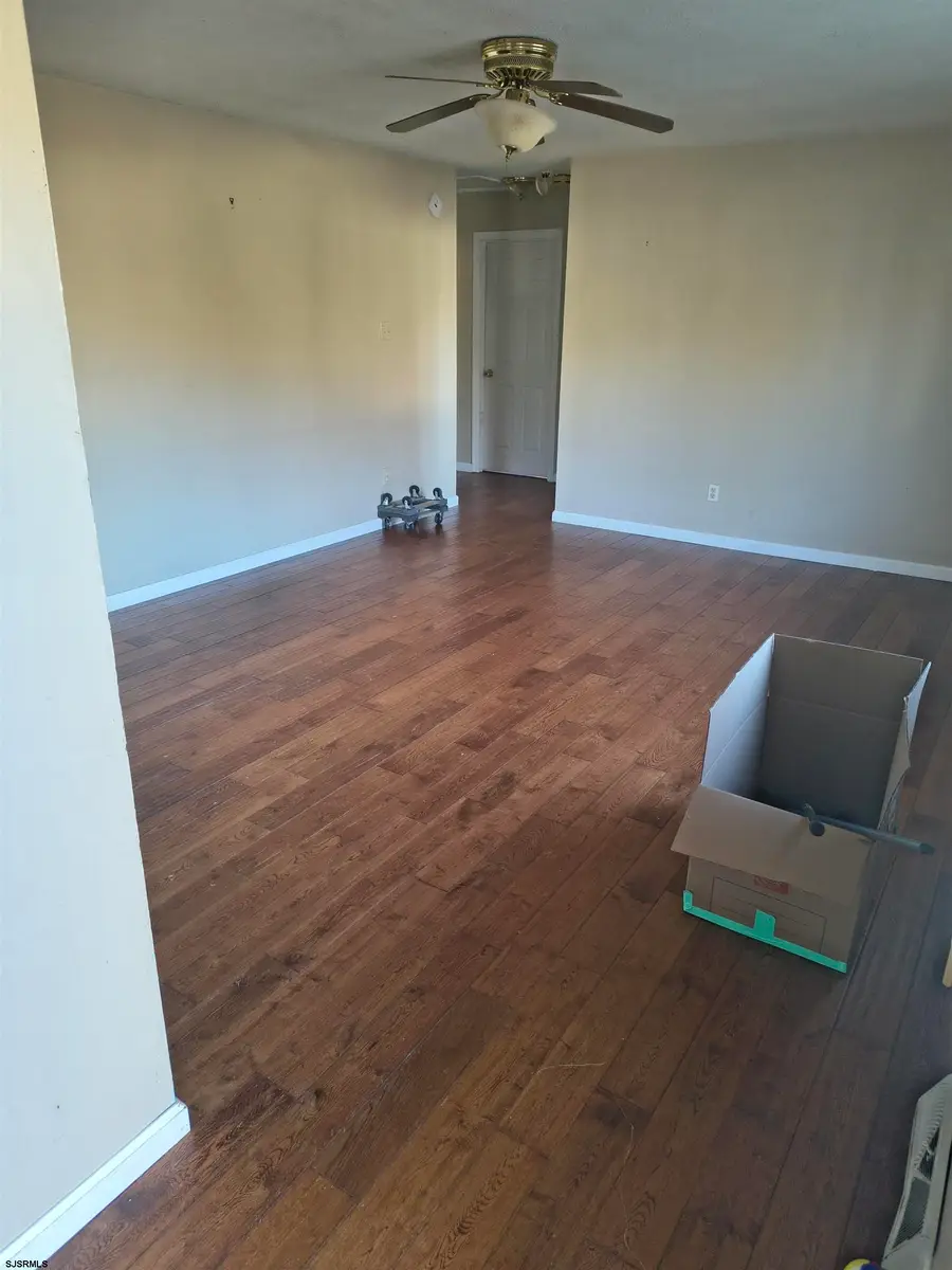 9 Michal Dr, Egg Harbor, NJ 08234 - #3