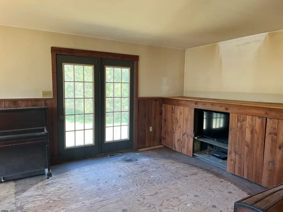 700 W Duerer Street, Galloway, NJ 08205 - #2