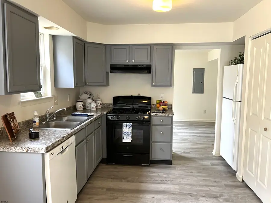 560 S Pitney Road, Galloway, NJ 08205 - #2