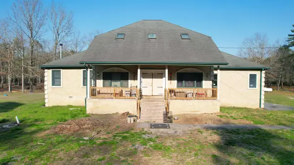 7422 4th Ave, Mays Landing, NJ 08330