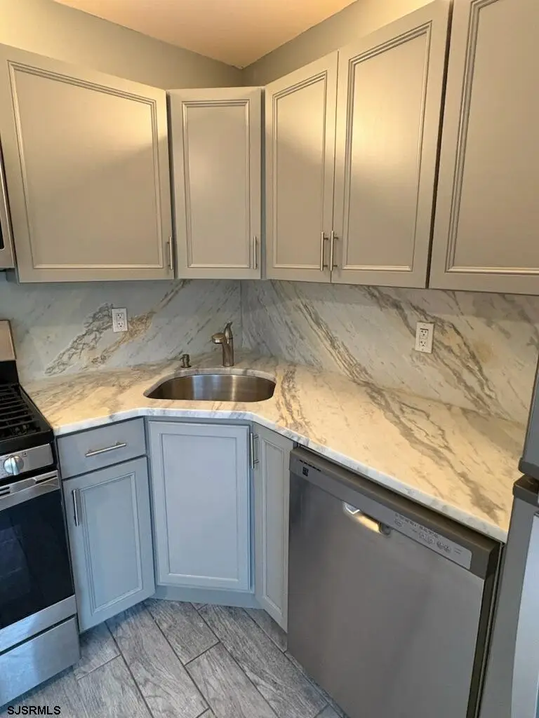 65 Cheshire Dr #65, Smithville, NJ 08205-0000 - #3