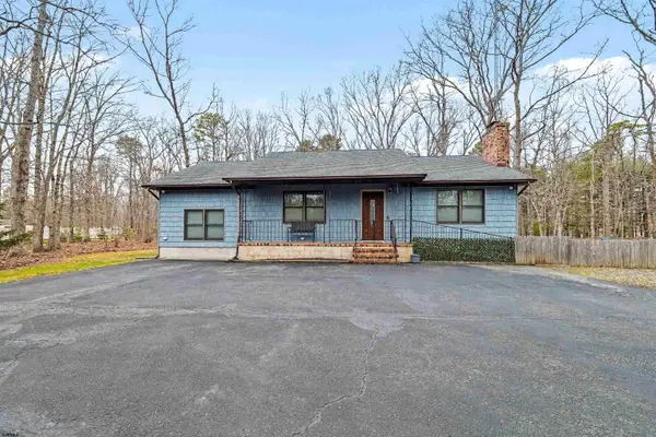 206 5th Ave, Estell Manor, NJ 08319