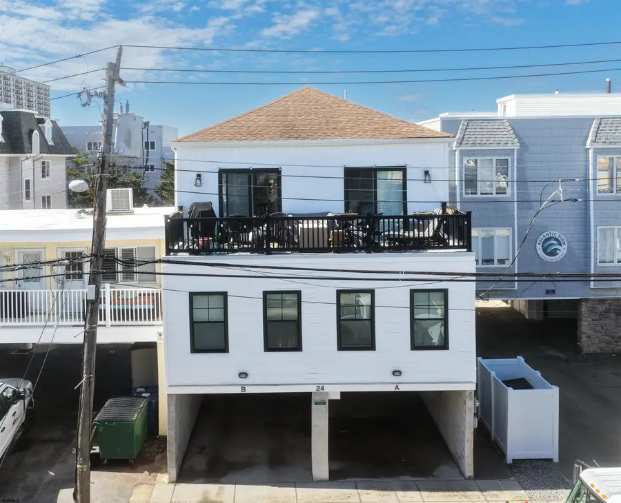 24 S Washington Ave #A, Margate City, NJ 08402 - #3