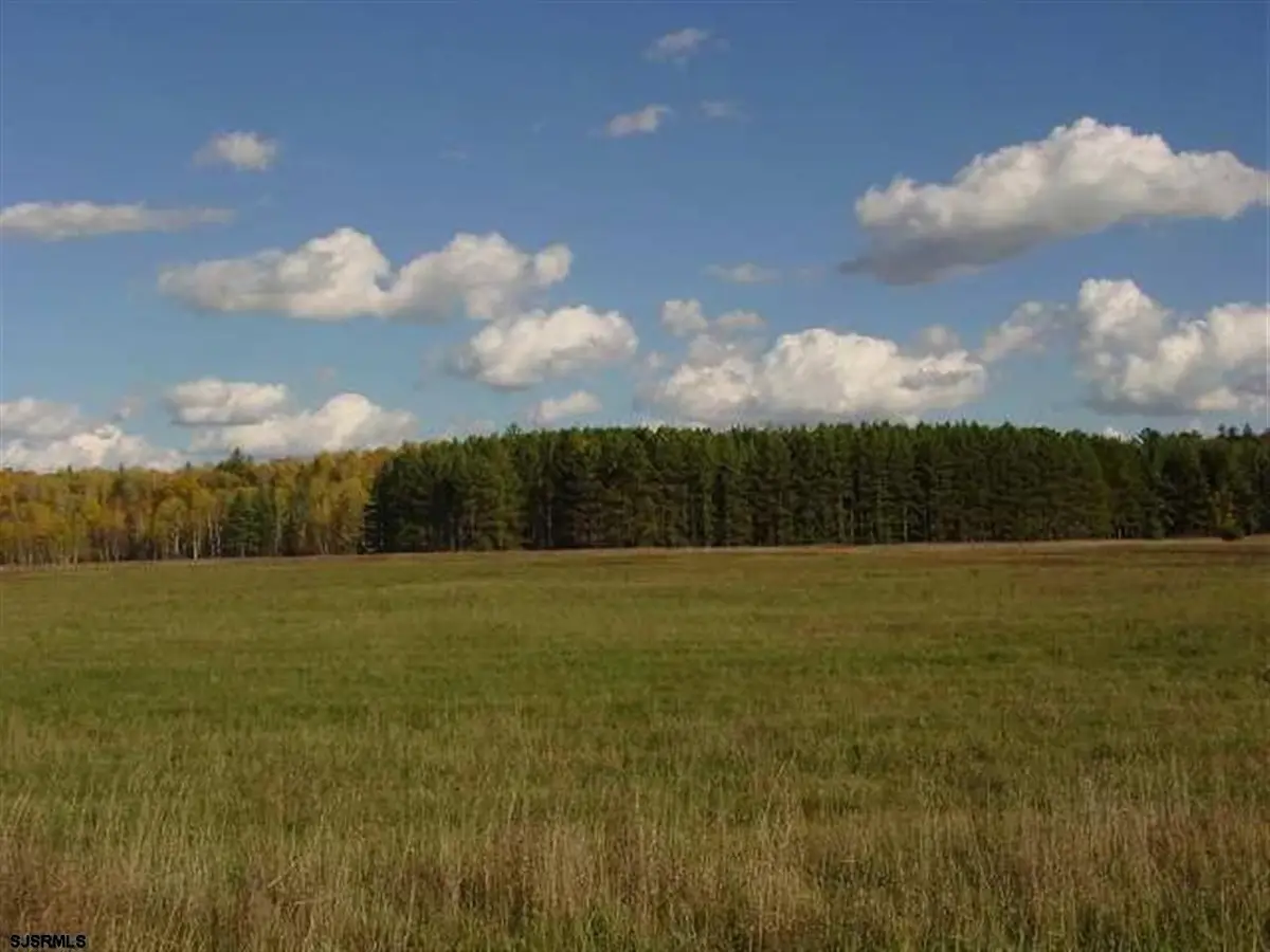 412 E Jimmie Leeds Road, Galloway, NJ 08205 - #1