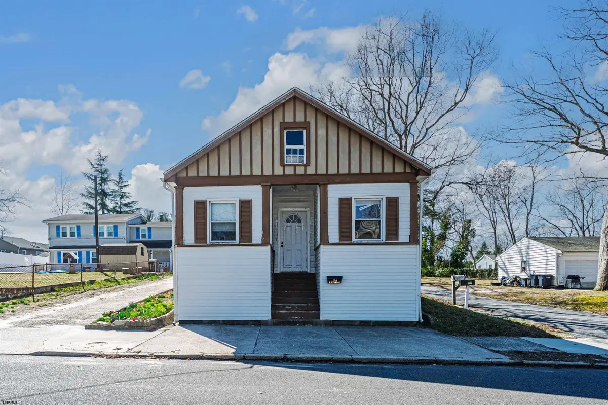 157 E Wyoming Ave, Absecon, NJ 08201 - #1