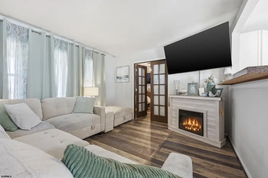 23 Brookside Dr, Egg Harbor, NJ 08234 - #2