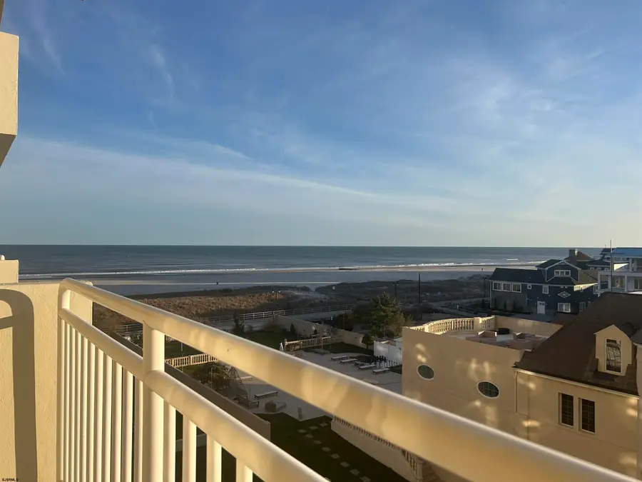 101 S Plaza Pl Pl #506, Atlantic City, NJ 08401 - #2