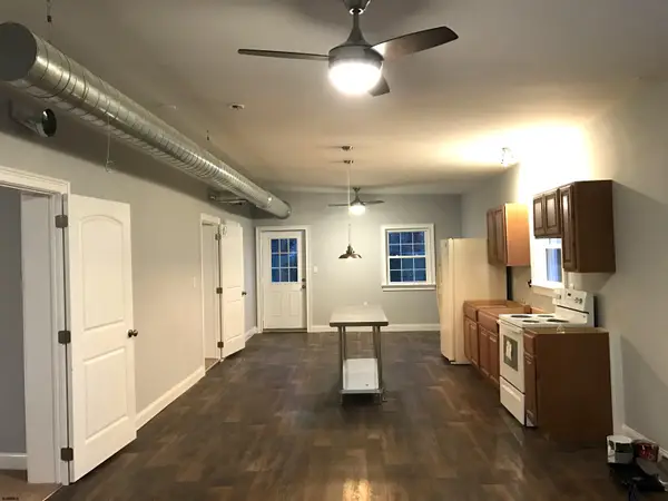 308 Elmwood Ave, Egg Harbor Township, NJ 08234