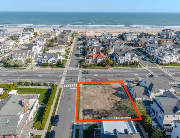 8701 Atlantic Ave, Margate, NJ 08402