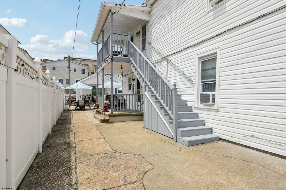 148 E Burk Ave Ave #4, Wildwood, NJ 08260 - #1