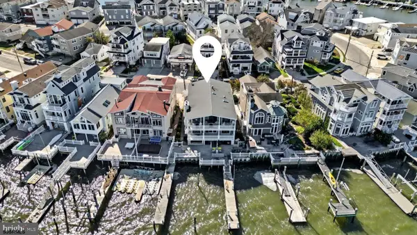 195 W 17th St Street #1, Ocean City, NJ 08226