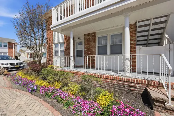 9711 Ventnor Ave #2C, Margate, NJ 08402