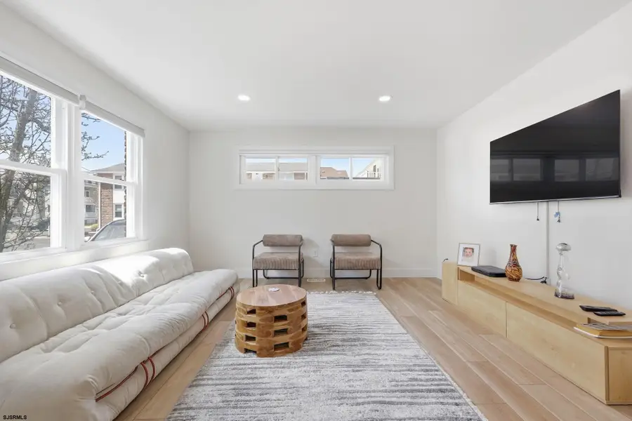 9711 Ventnor Ave #2C, Margate City, NJ 08402 - #2