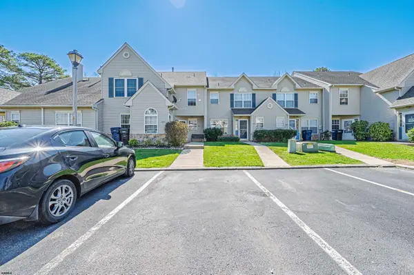 2714 Falcon Ct #2714, Mays Landing, NJ 08330