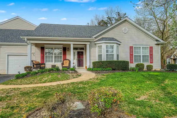 190 Southampton Dr, Galloway Township, NJ 08205