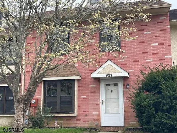 921 Blake Dr, Mays Landing, NJ 08330-1843