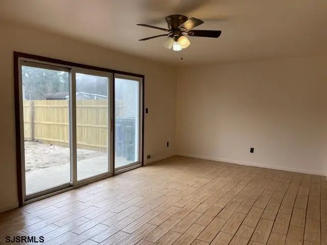 921 Blake Dr, Mays Landing, NJ 08330-1843 - #2