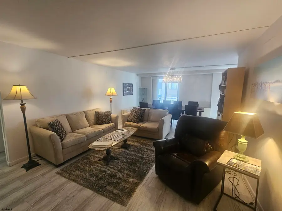 101 S Plaza Pl #813, Atlantic City, NJ 08401 - #2