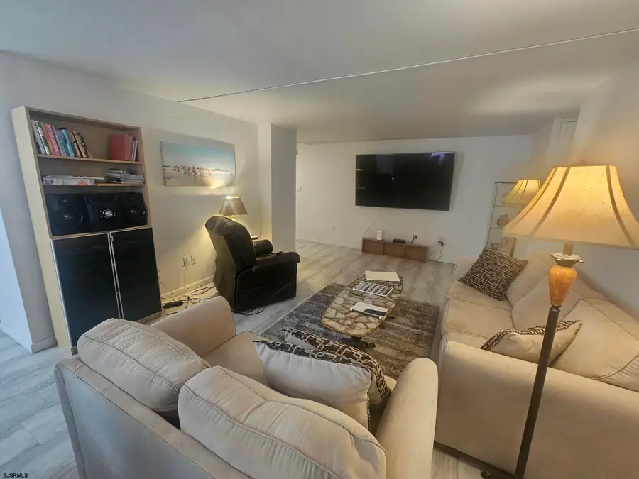 101 S Plaza Pl #813, Atlantic City, NJ 08401 - #3