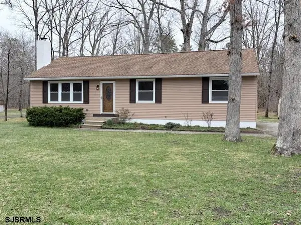 4740 Reading Ave, Mullica Township, NJ 08215