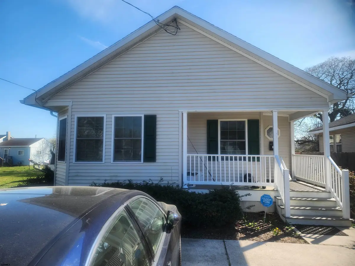 133 W Edgewater Ave, Pleasantville, NJ 08232 - #1