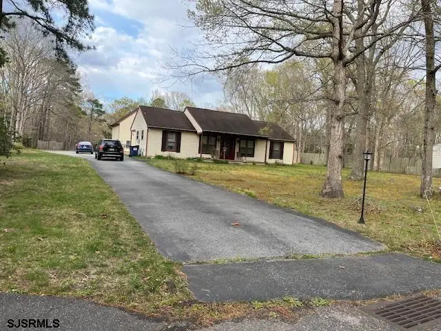 211 E Sturbridge Ct, Galloway, NJ 08205 - #1