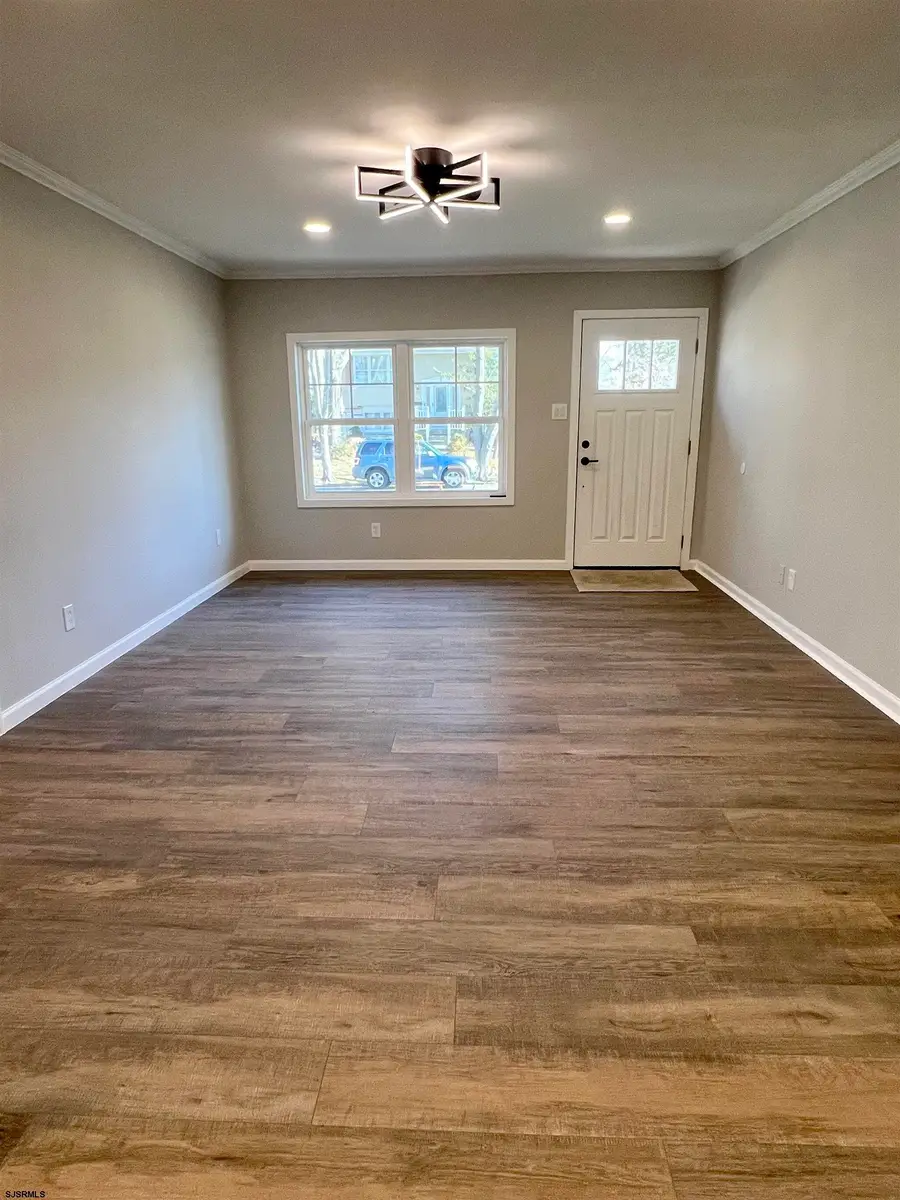 10 Franklin Dr, Somers Point, NJ 08244 - #2