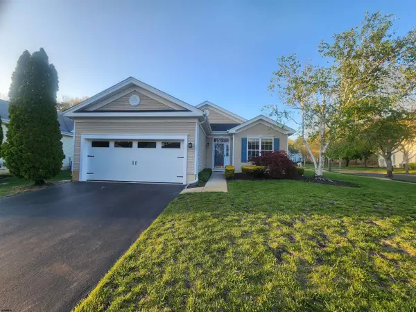 180 Southampton Dr, Galloway Township, NJ 08205