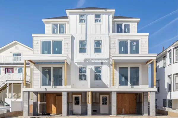 10 N Newport Ave, Ventnor, NJ 08406