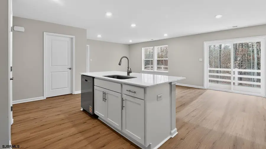 308 Vero Road, Egg Harbor, NJ 08234 - #3