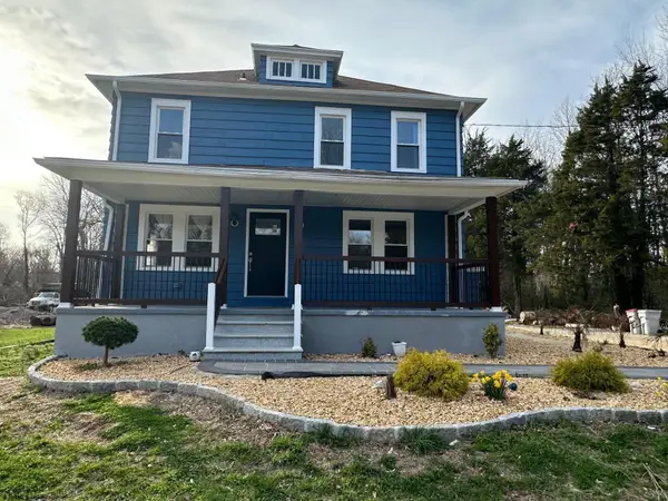 548 N Lincoln Ave, Vineland, NJ 08361