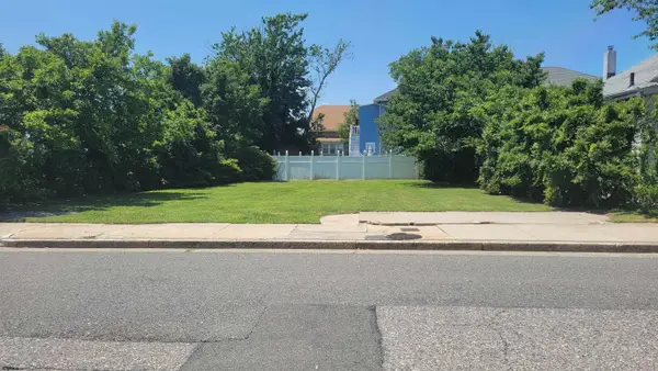 442 N Massachusetts Ave, Atlantic City, NJ 08401