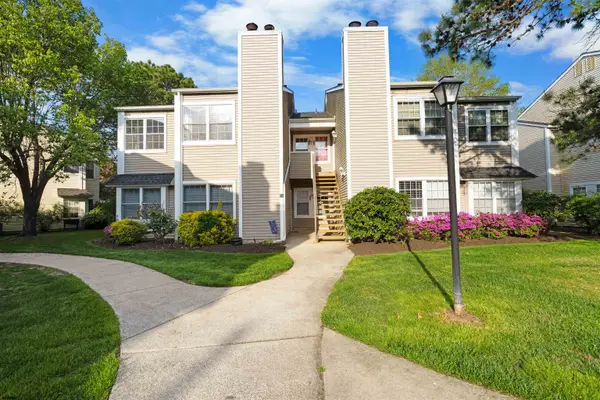 63 Driftwood Court #building 34, Smithville, NJ 08205