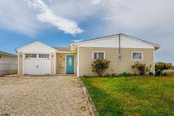 17 Lake Huron, Little Egg Harbor Township, NJ 08087