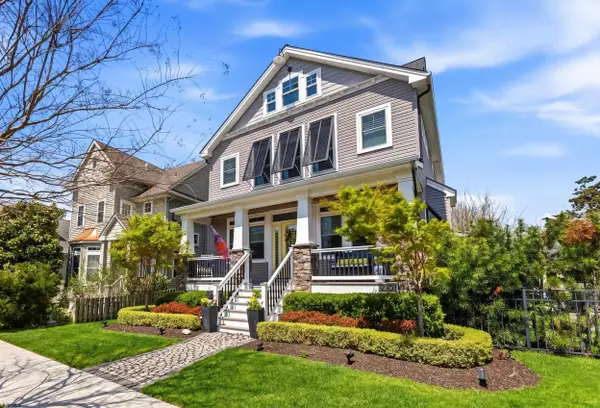 230 W Seaspray Road, Ocean City, NJ 08226