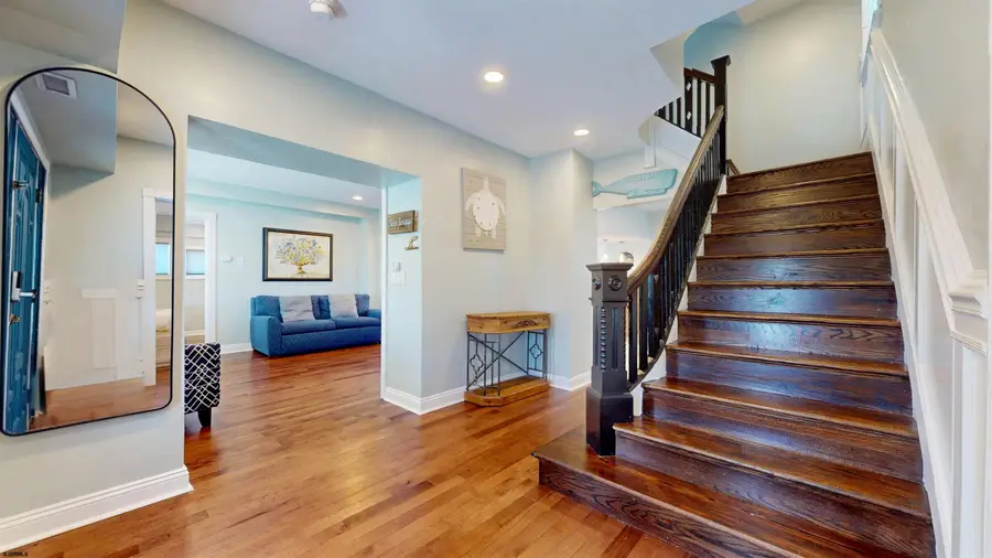 5606 Pacific Ave, Wildwood Crest, NJ 08260 - #2