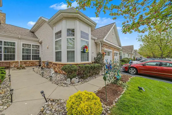 58 Delray Ln, Absecon, NJ 08201