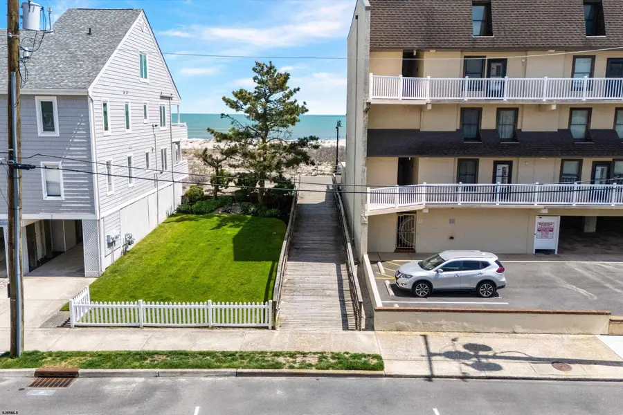 23 39th St #B, Sea Isle City, NJ 08243 - #2