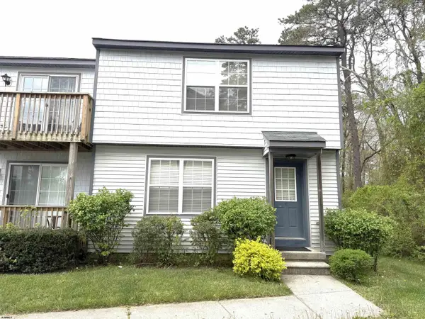 10 Oyster Bay Rd #H, Absecon, NJ 08401