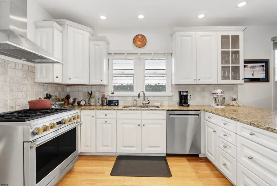 5911 Winchester Ave, Ventnor City, NJ 08406 - #2