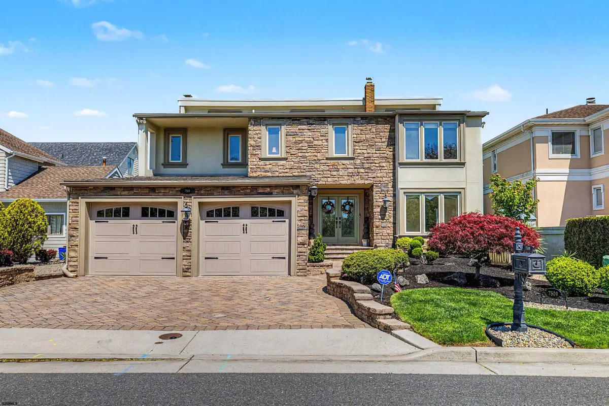 7509 Burk Ave, Margate City, NJ 08402 - #1